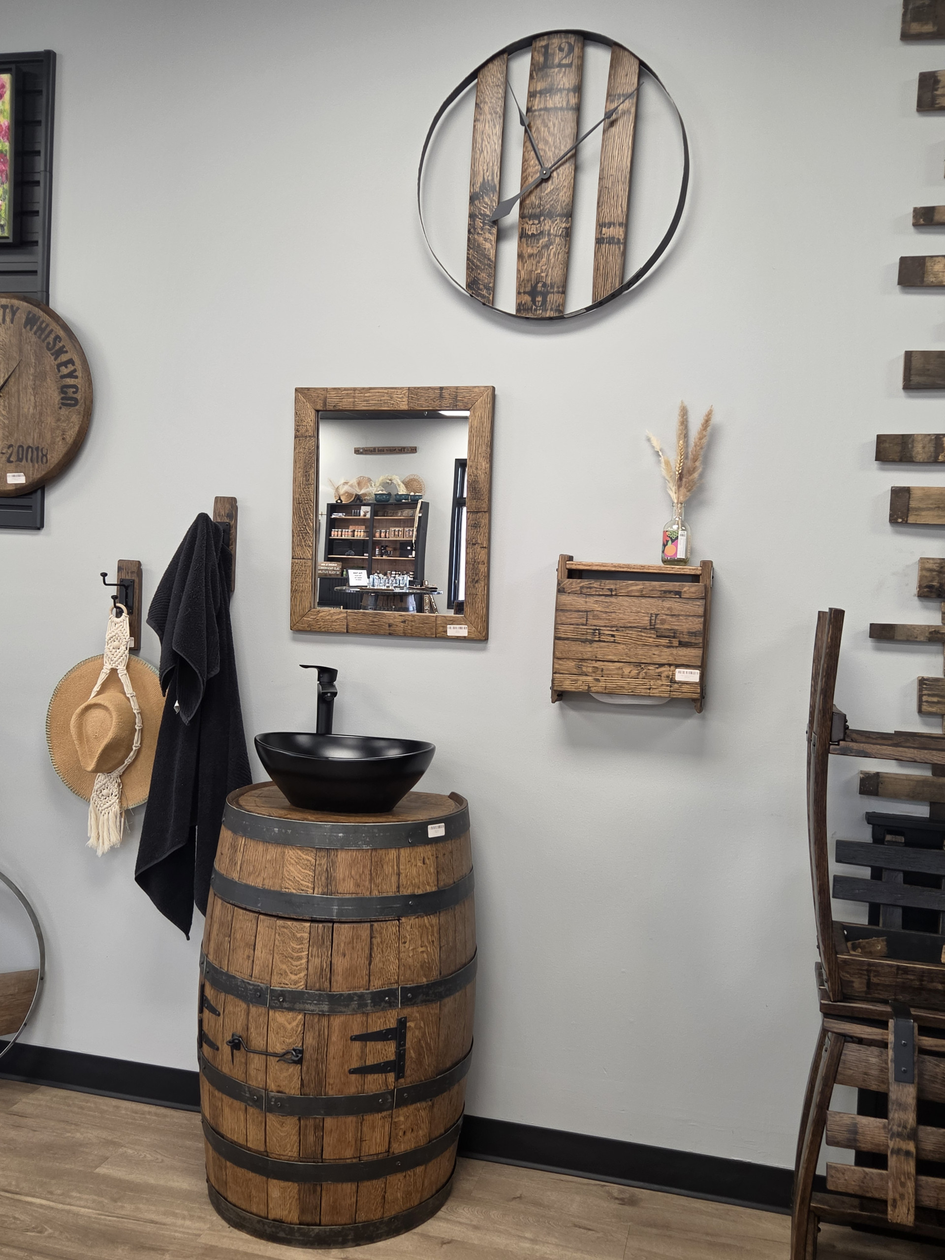 Large Hoop Clock - Image 3